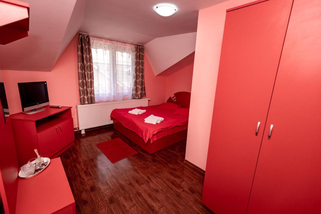 Complex Stefanesti Hotel Bozovici Luaran gambar
