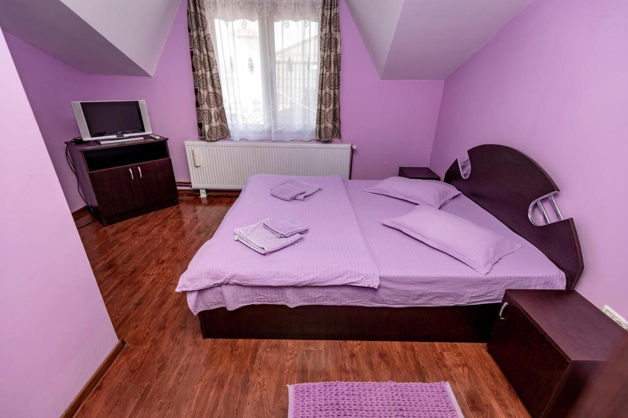 Complex Stefanesti Hotel Bozovici Luaran gambar